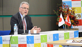 2015年　マッケンジー・クラグストン駐日カナダ大使　講演風景