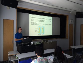 第6回 サイエンス・サマープログラム　2日目　講義風景（3）